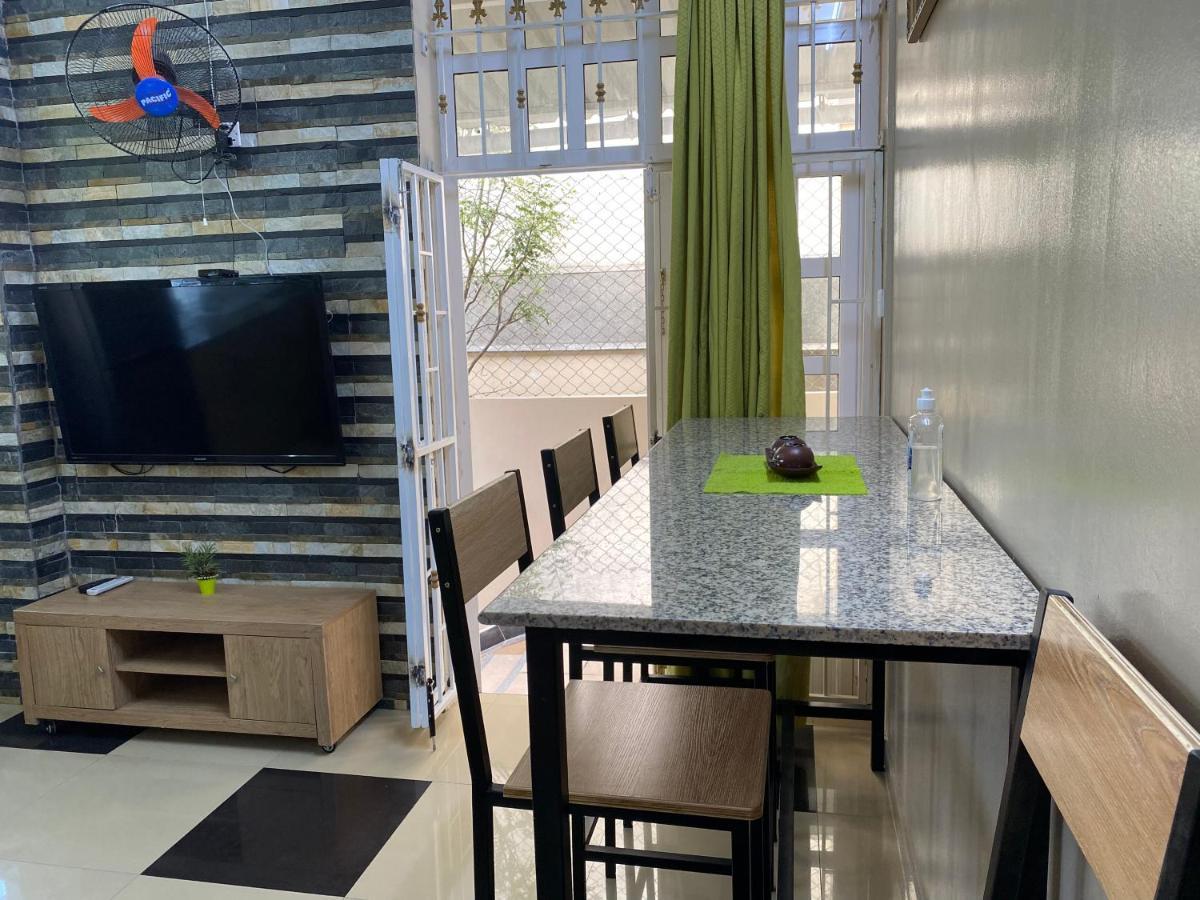 Champs De Mars Apartment 路易港 外观 照片