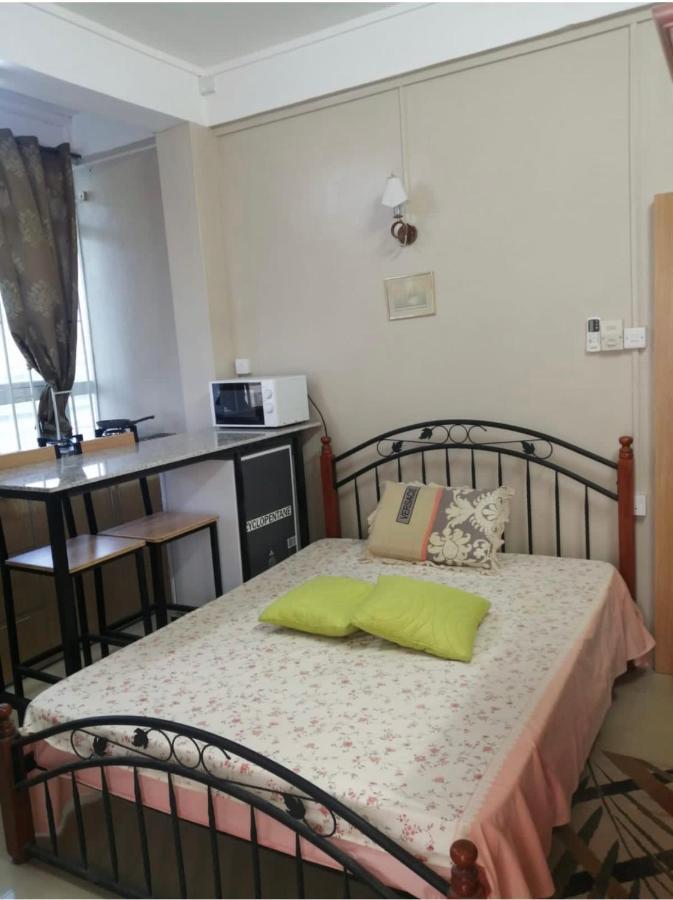 Champs De Mars Apartment 路易港 外观 照片